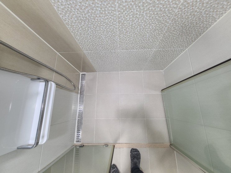 수원 아파트 화장실 방수공사 | 아랫집 천장에 물방울이 뚝뚝 떨어져요.