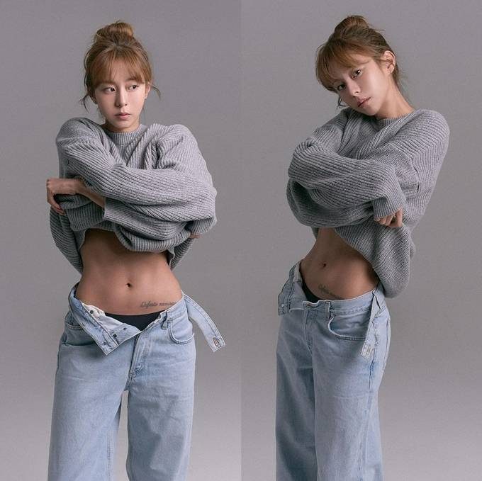 유이, "11자 복근 놀라워" 섹시한 속옷 노출...너무 아찔한 바디 프로필 유이, "11자 복근 놀라워" 섹시한 속옷 노출...너무 아찔한 바디 프로필