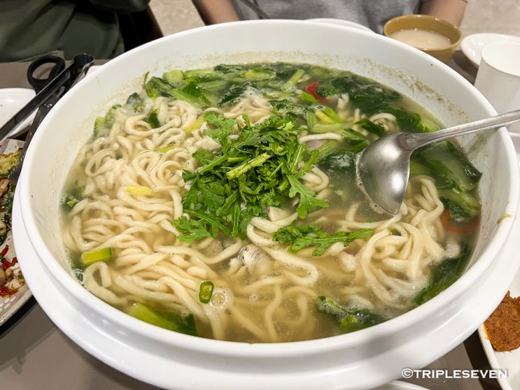 시청역 맛집 조조칼국수 시청점 방문 후기! 동죽칼국수, 낙지해물파전!