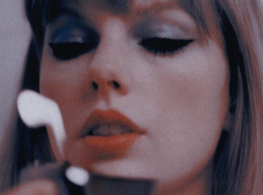 <b>테일러</b> 스위프트 (Taylor... <b>그래미</b> 어워드 | <b>올해의</b>... 
