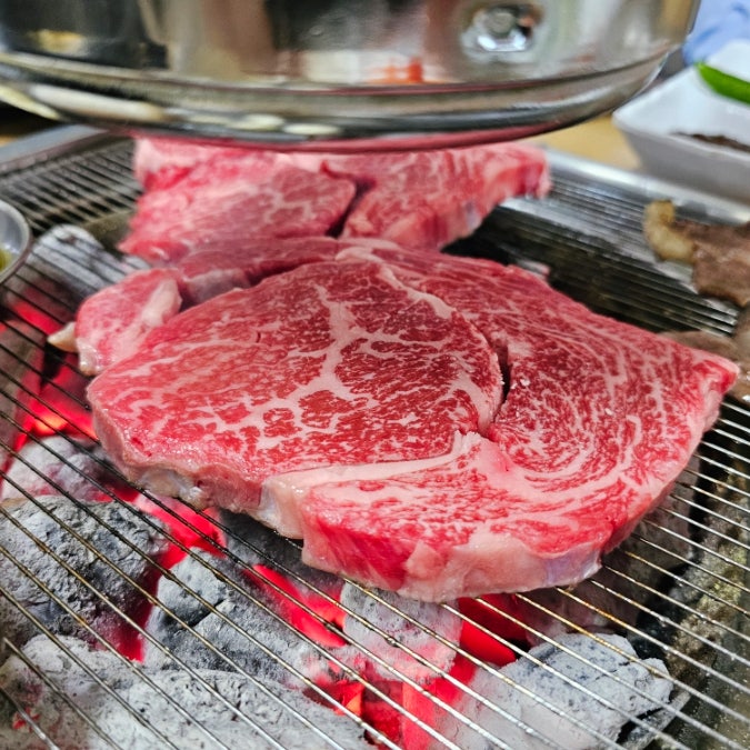  화성맛집 고산미소 한우가 입에서 살살녹아요 ~