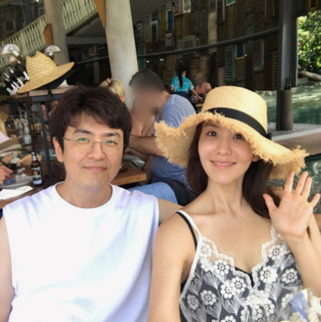 <b>최동석</b>, 전와이프 <b>박지윤</b> 향한 폭로 저격 글…“<b>아픈</b> 아이 두고... 