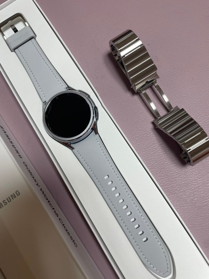 갤럭시워치 6 클래식 43mm 실버 + 링크 브레이슬릿 스트랩 구입 후기
