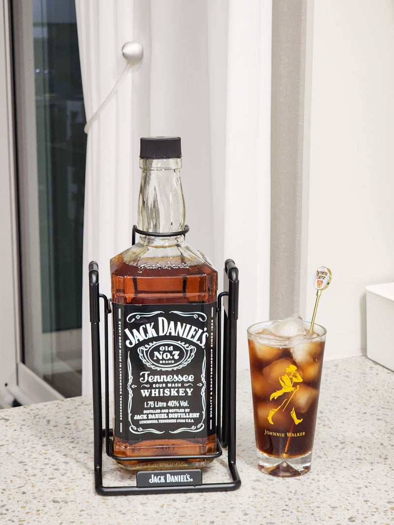 MissyUSA.com, image size:800x1067