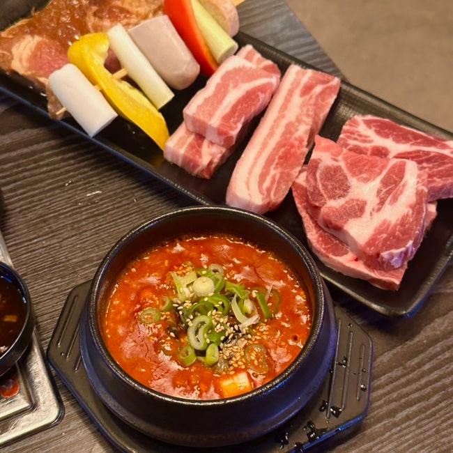  을지로 직장인 회식장소 추천 충무로 연락