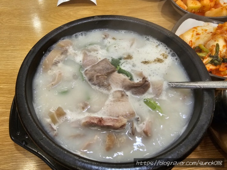  일산시장 문산순대국 사골육수 고기가득 순대국(ft.누룽지)