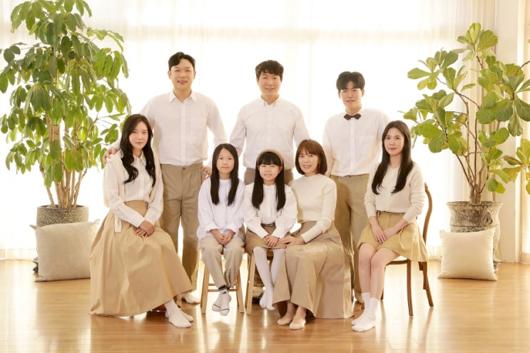  전주 효자동 사진관추천 리엘 스튜디오 가족사진 의상 컨셉