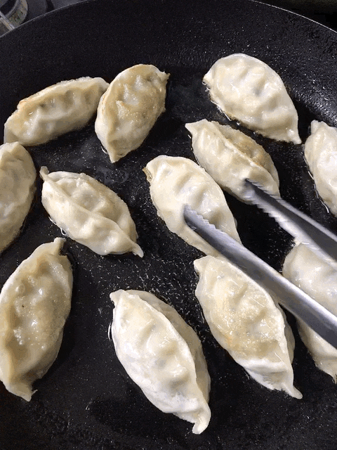  디보션 비건 왕교자 찐새우맛 군만두 다이어트만두 콜레스테롤 제로 채식만두 맛 후기