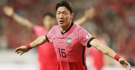 불법촬영 혐의 <b>황의조</b>, 수사정보 유출 의심 수사관 기피 신청... 