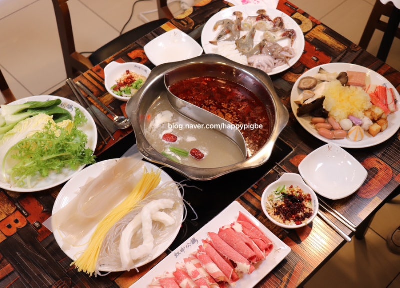 대림역 24시간 무한리필 훠궈 맛집 마라탕을 좋아한다면 꼭 방문해야할 “홍중샤브뷔페”