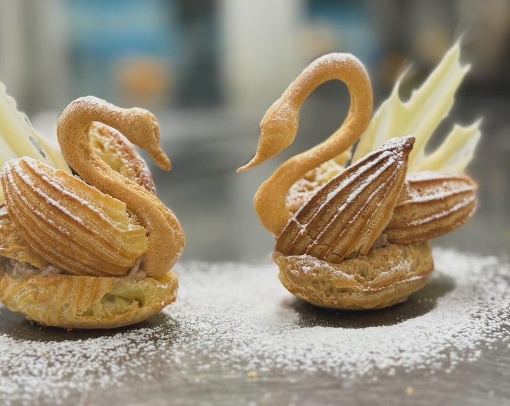  스완슈(swan choux) 슈로 백조만들기,케이크장식, 케이크장식만들기