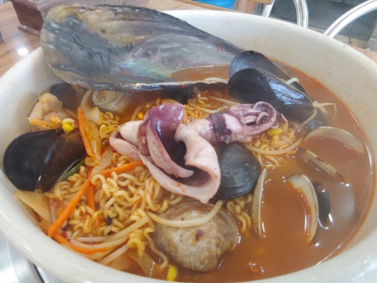  오이도 정동진 기안84가 방문한집 해물라면 리뷰