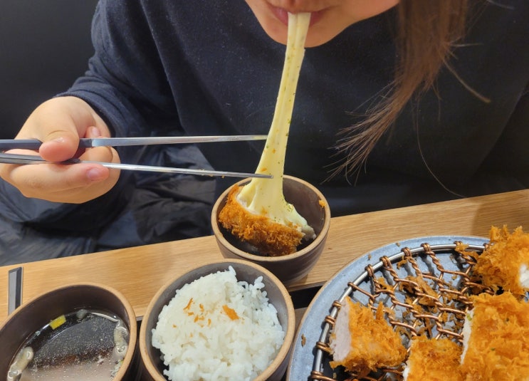  동교동맛집 수제돈카츠의 새로운 산실