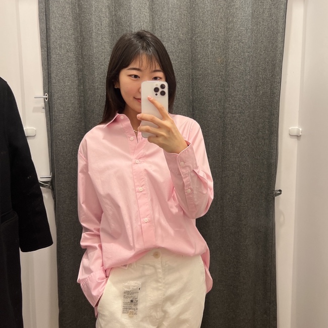  여자 유니클로 셔츠와 테이퍼드 팬츠 착용 후기