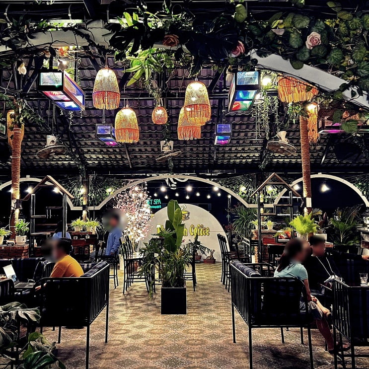  깜란 카페 추천 Cam Ranh-칸호아 Thoi Binh Rooftop Coffee&Cocktail 커피 칵테일 좋아