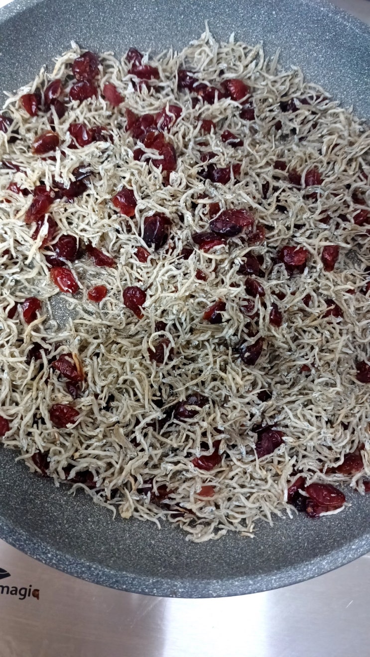  맛난 밑반찬 크랜베리멸치볶음