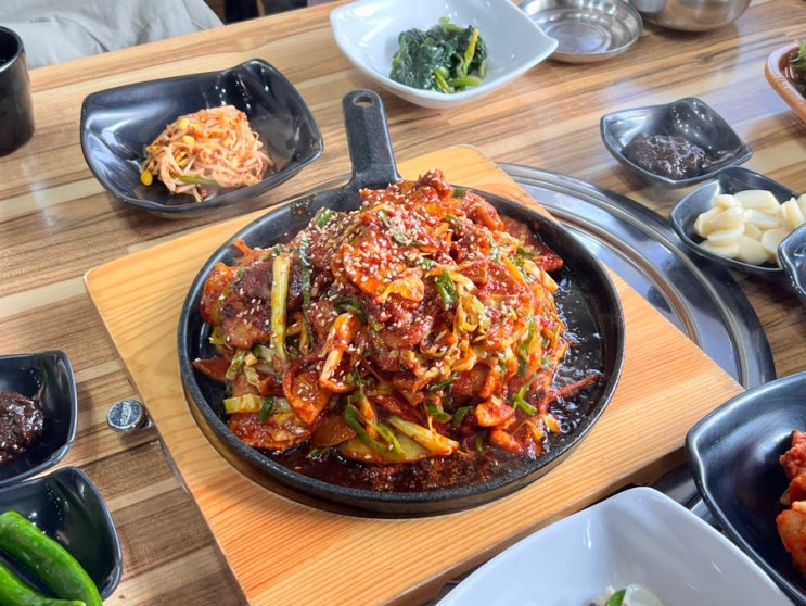  [강원도/문막] 인기구이식탁 :: 충효공원묘원 제육볶음, 올갱이해장국