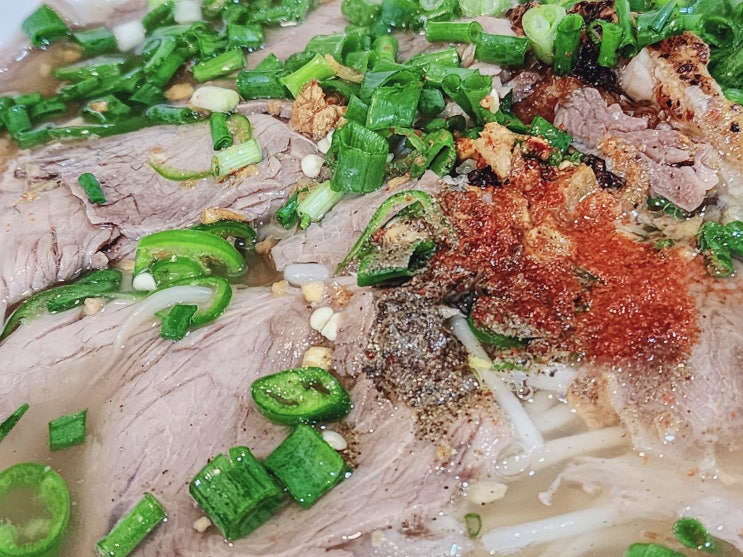 차슈가 매력 있었던 <반카오> 대화동 쌀국수 혼밥 하기 좋은 곳 차슈가 매력 있었던 <반카오> 대화동 쌀국수 혼밥 하기 좋은 곳