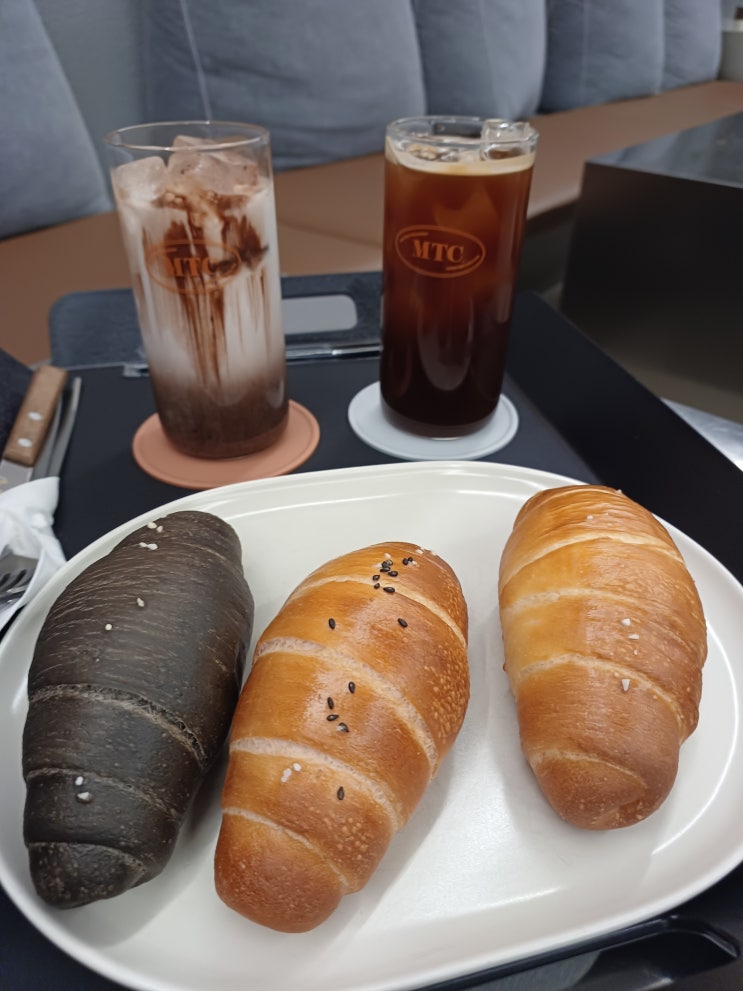  부산 사상구 소금빵 맛집 맨투데이코어_ 내돈내산