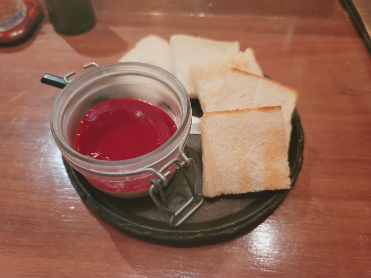  용리단길 맛집 야키토리쿠이신보 삼각지점 3종세트 야키오니기리오챠즈케