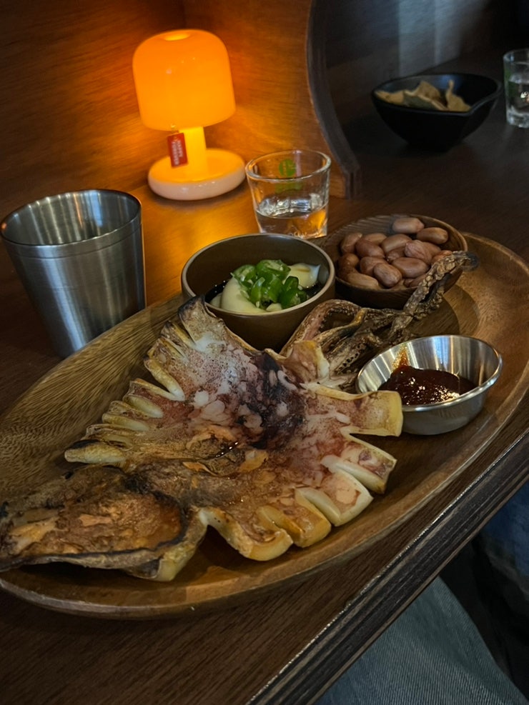  신중동 술집 구맥 맥반석 오징어가 있는 안주 맛집