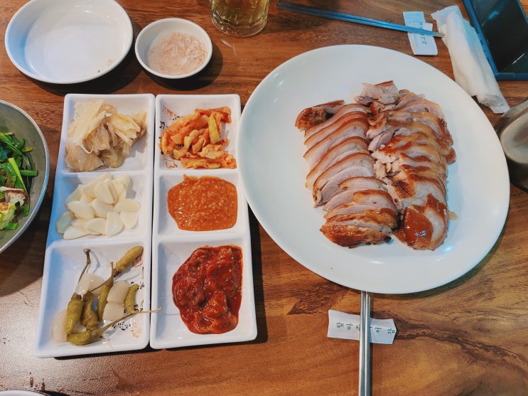  응암역 맛집 족발전문점 족발데이 실속형 + 김치전