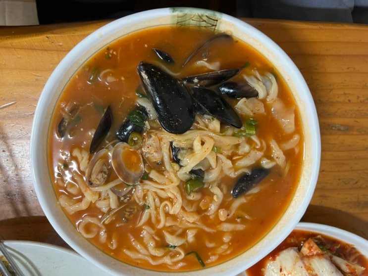  언양 맛집 추천 칼칼하니 속이 확 풀리는 손칼국수 맛집 '할매국수'
