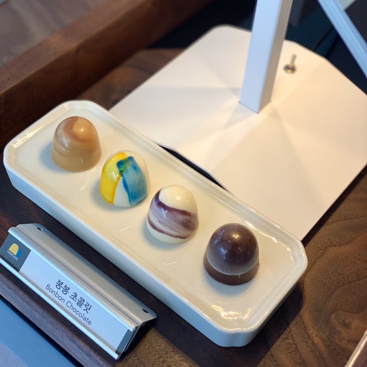  연남동 발렌타인 데이 선물 신상 초콜릿 전문점, 한촉