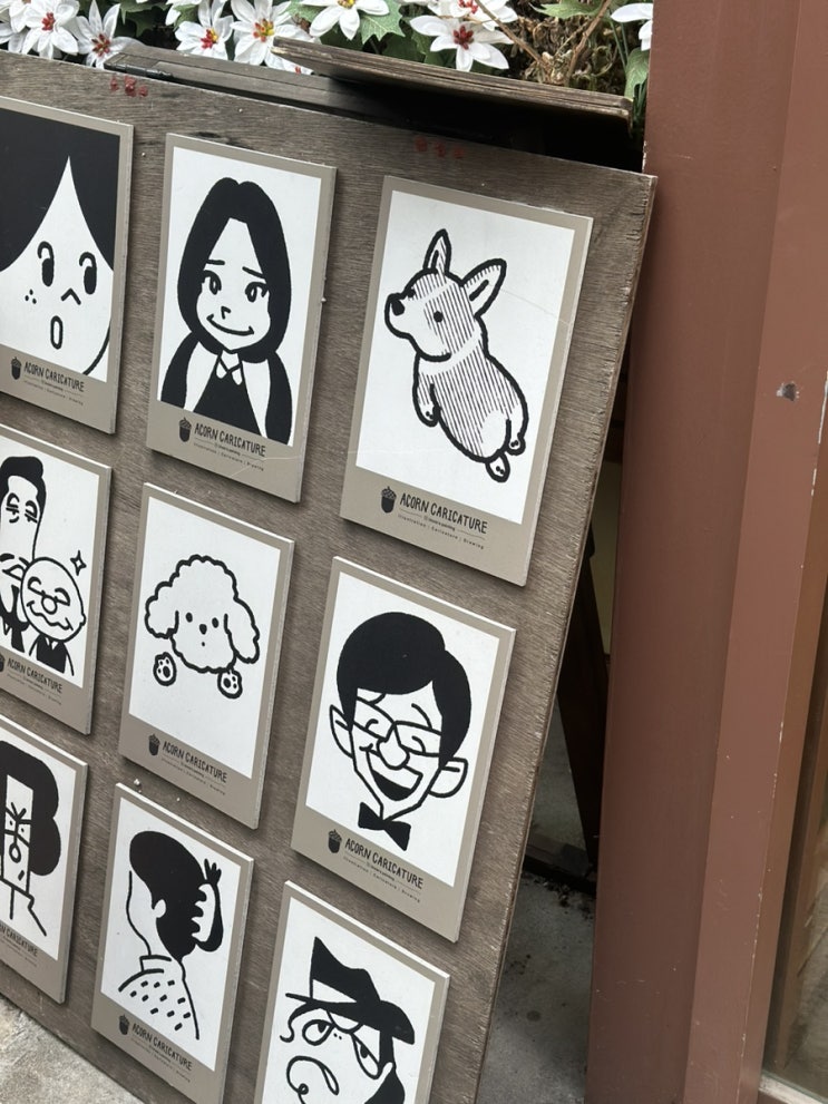  홍대 놀거리 도토리캐리커쳐 실내 데이트