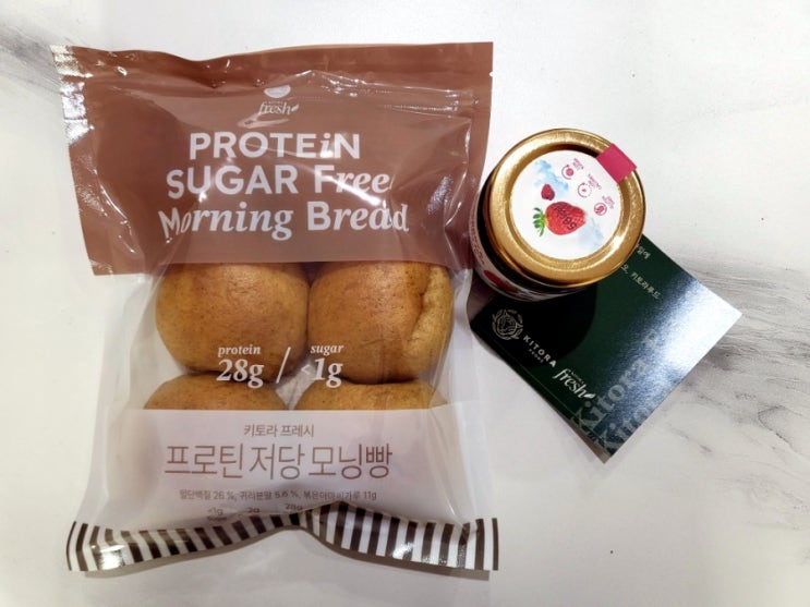 키토라푸드 저당 딸기잼과 노밀가루 단백질 모닝빵 건강한 다이어트 식사
