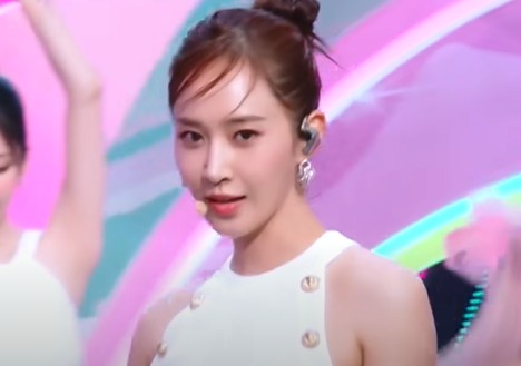 <b>소녀시대</b> 데뷔 앨범... 써니 티파니 <b>효연</b> 유리 수영 윤아 <b>서현</b>