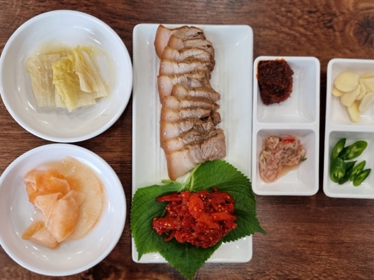 인천계양 맛집 강원평창오대산막국수! 명태무침이 매력적인 수육과 취향저격 제대로인 막국수의 조합