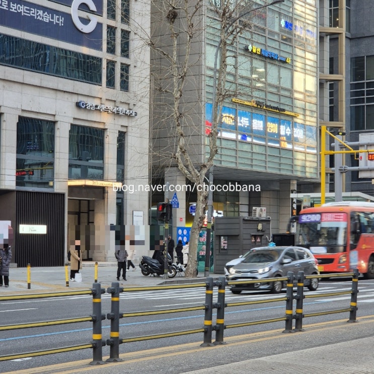 강남역 호두과자 가판대 길거리음식 강남역 호두과자 가판대 길거리음식