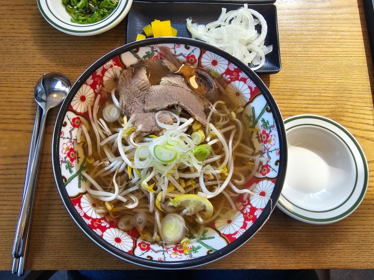  선유도역 근처 일식 돈카츠와 쌀국수를 맛볼 수 있는 돈카츠식당