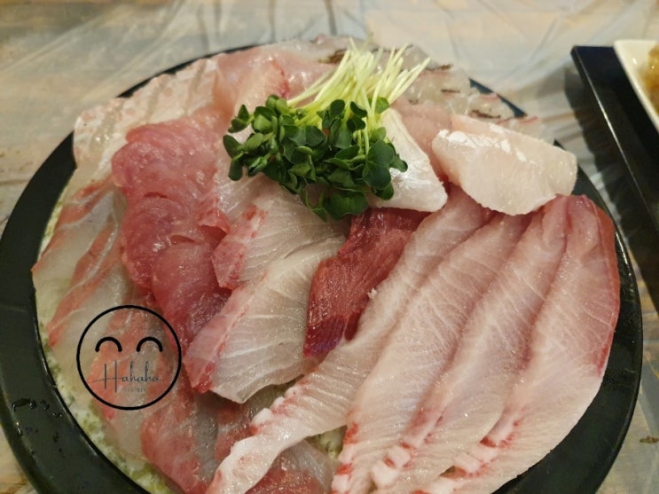  부산 대방어맛집.회맛집? "까치놀" 본게임 미니게임 모두 좋은.