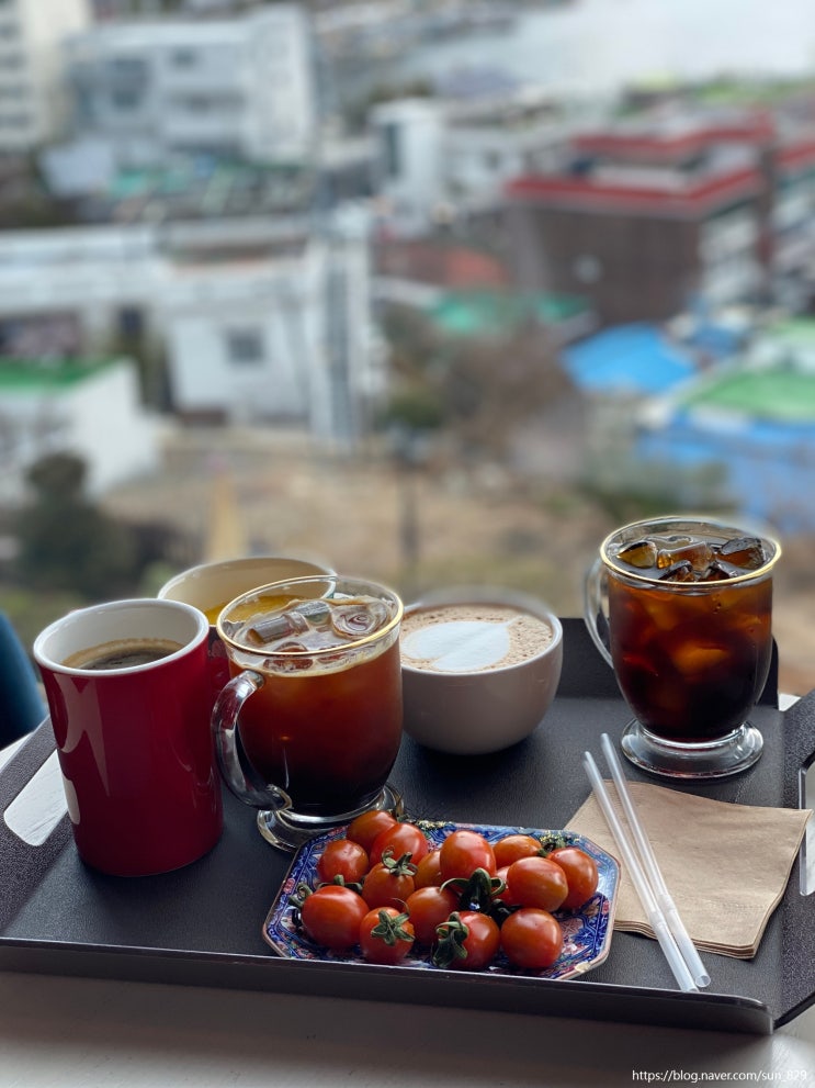  창원진해카페 속천항 오선뷰가 멋진 카페속천