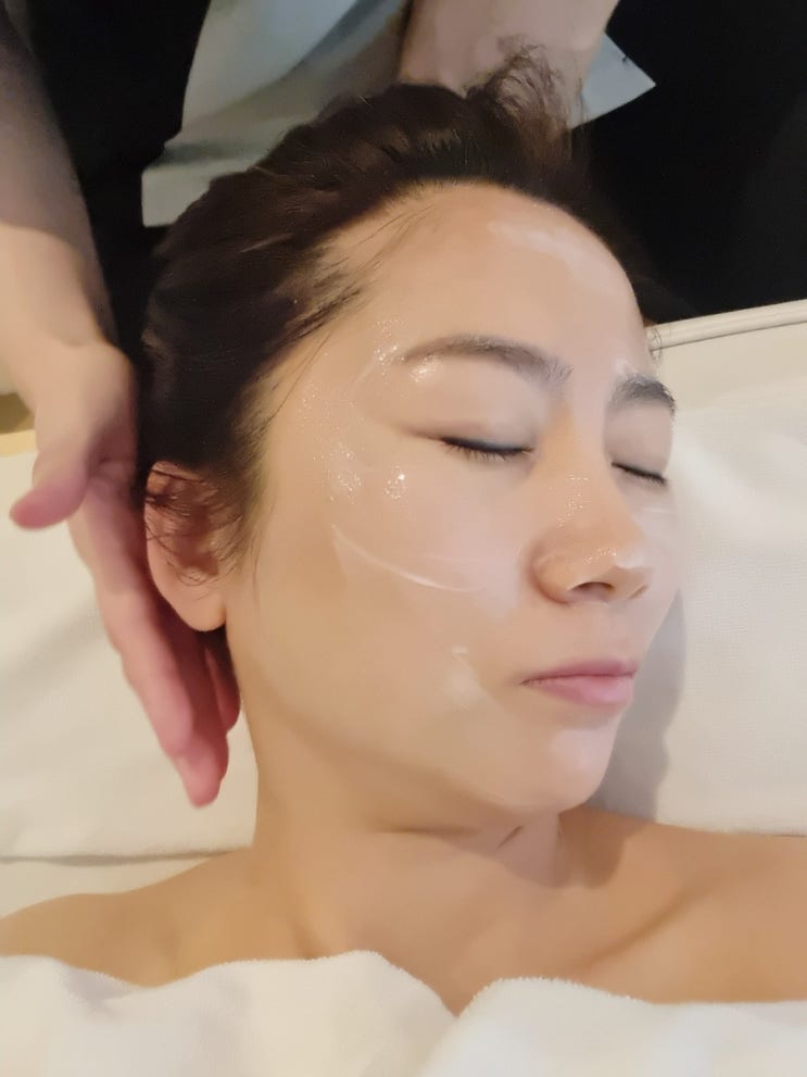  동탄 피부관리 선에스테스파 히알루물광으로 뽀샤시~