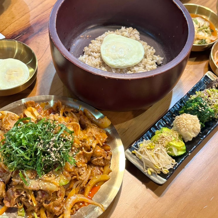 인천 송도 밥집 봉이밥 보리밥 제육볶음 솔직후기
