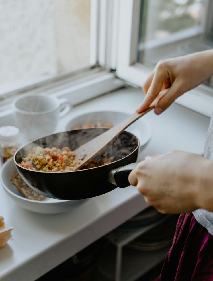 "아이고, 배야" 떡국 먹고 탈났다… '이것'도 보험금 준다고?