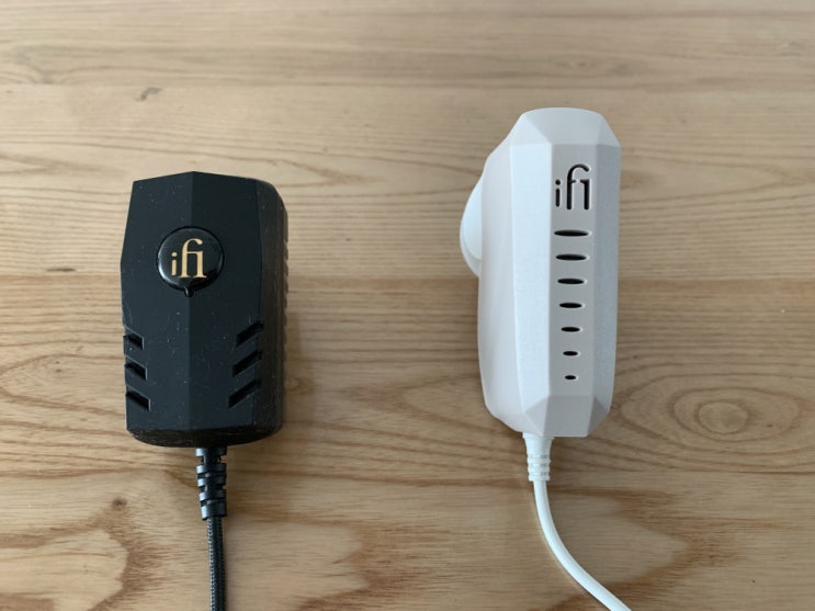  안정적인 오디오 전원 어댑터, iFi iPower2 Vs iPowerX