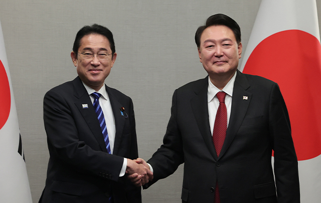 일본 <b>기시다 총리</b>, 오타니 개막전 내달 20일 한국서 윤 <b>대통령</b>... 