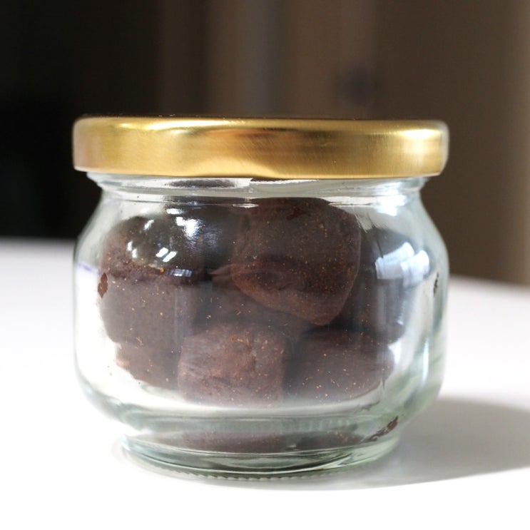 [칵테일]샤르트뢰즈 파베초콜렛: 간단 레시피(+리큐르 수제 초콜릿/내돈내산)