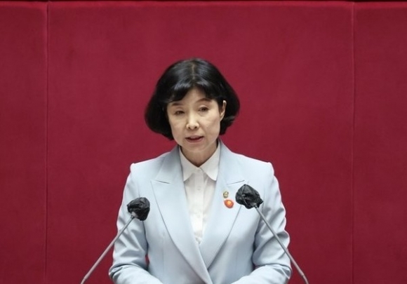 <b>개혁신당</b>, 무소속 <b>양정숙</b> <b>합류</b>에 현역 5명…경상보조금 6억 확보