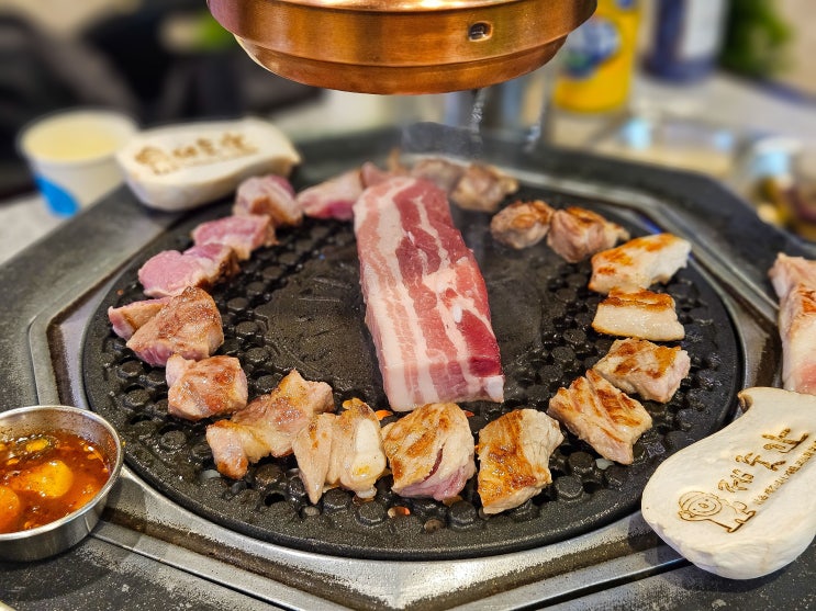  인천 주안동 맛집 - 제줏간 주안석바위점 고기구워주는 삼겹살 맛집 후기 (목살,쫀득살,볶음밥까지!)