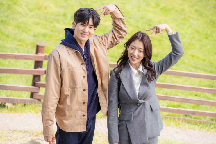 '닥터슬럼프' 박신혜박형식, 동남아 씹어먹은 케미...과몰입 유발 비하인드컷 대방출 '닥터슬럼프' 박신혜박형식, 동남아 씹어먹은 케미...과몰입 유발 비하인드컷 대방출
