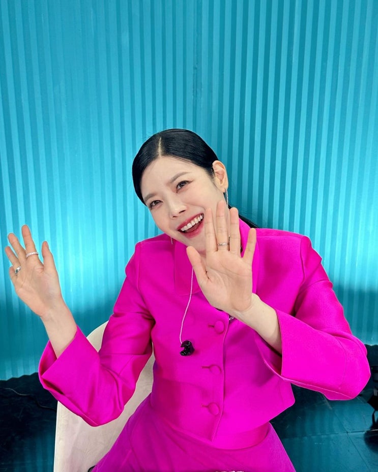 '현역가왕' 4위 가수 린, 트롯 깔짝대다 도망 안 친다더니...최종 100점 쾌거 '국가대표' 확정 '현역가왕' 4위 가수 린, 트롯 깔짝대다 도망 안 친다더니...최종 100점 쾌거 '국가대표' 확정