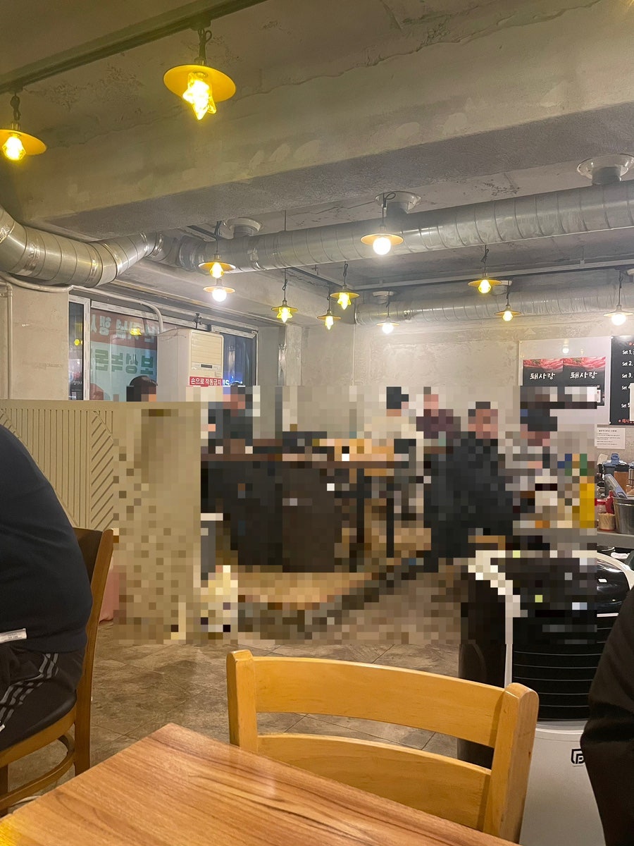 퇘사랑 서경대점 사진 4