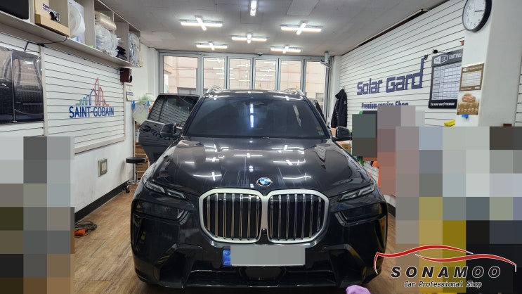  BMW X7 G07 아이들을 위한 후석 리어모니터 노바X13  설치 장착