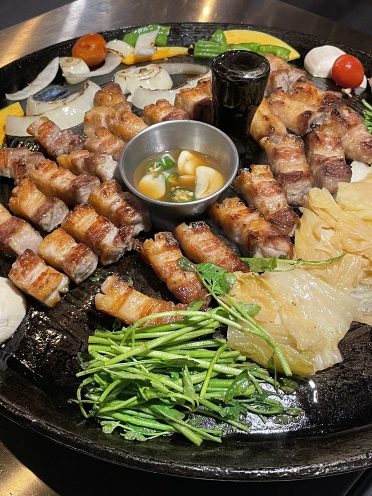  마곡 고기집 돈구멍 솥뚜껑 삼겹살 맛집!