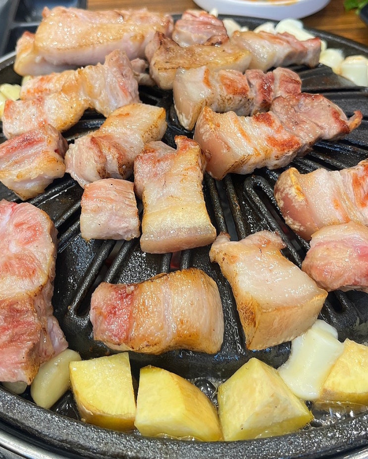  신중동역고기집 맛집 육화도 후기